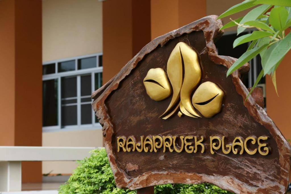 Rajapruek Place Chiang Mai Luaran gambar
